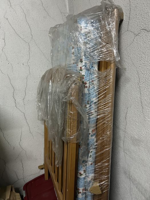 Cama e Colchão de bébé