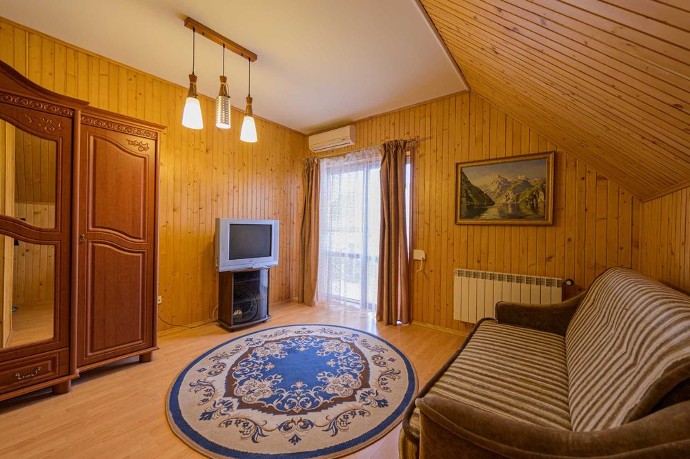 Продаж будинку с.Гнідин провулок Заводський / Заводской