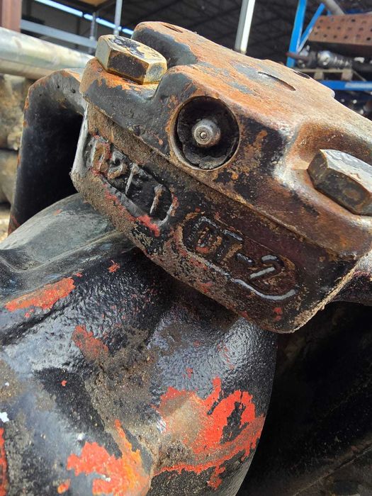 Zwolnica przedniego mostu massey ferguson 61**, 62**, 3901247M93, 3429986M2