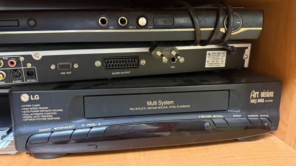 Відео плеєри samsung Lg