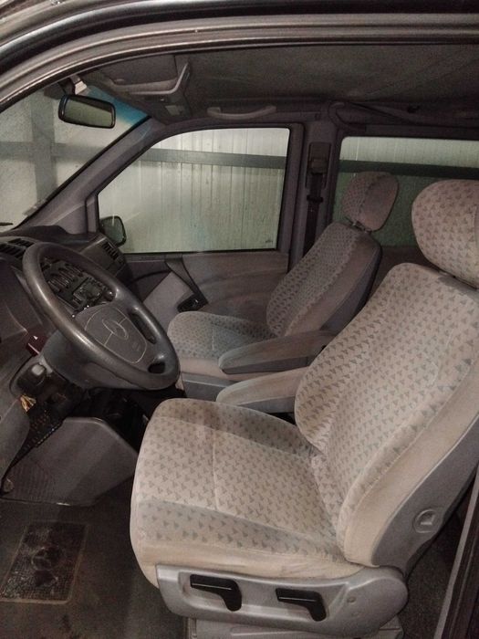 Mercedes Vito V230