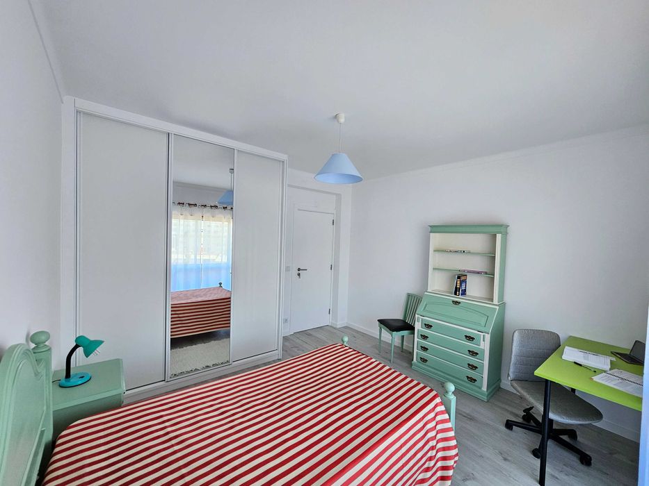 Quarto individual para Estudante - Pólo 2, ISEC, Hotelaria