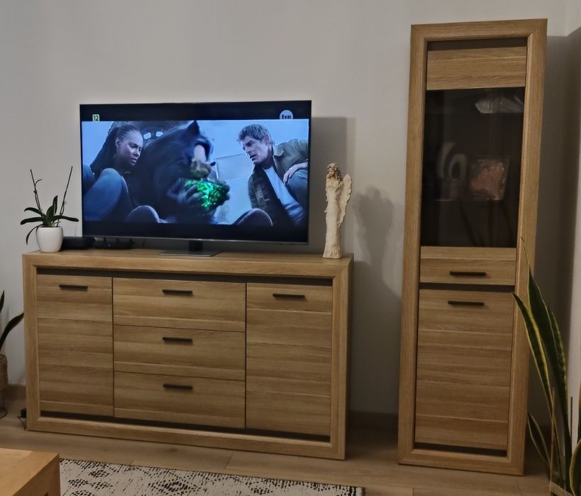Komoda, witryna  i półka