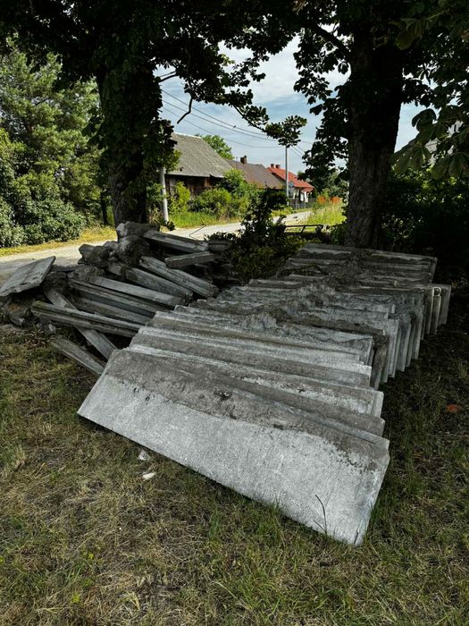 Sprzedam przęsła ogrodzeniowe + słupki betonowe