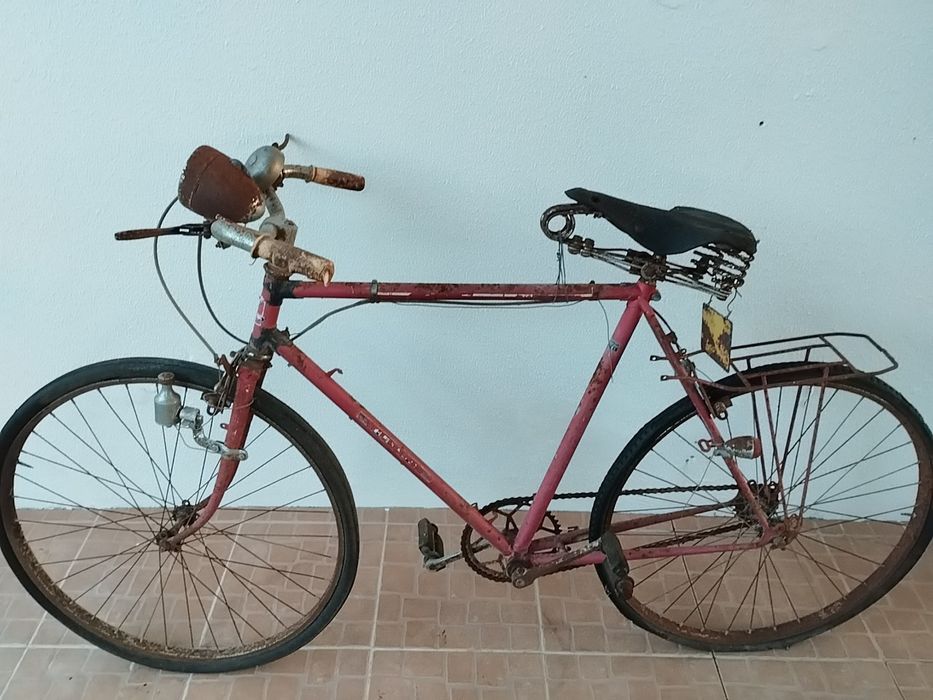 Bicicleta pasteleira de homem
