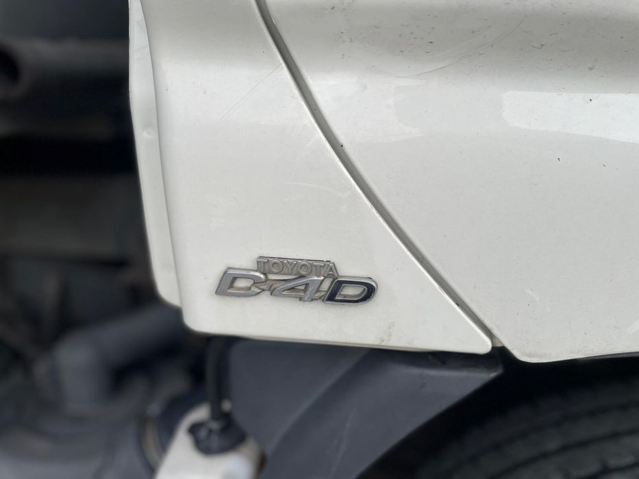 Toyota Dyna 3.0 D-4DViatura em perfeitas condicoes