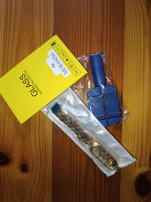 Bransoletka, bransoleta, pasek Xiaomi MiBand 3 4 złota + szkoło