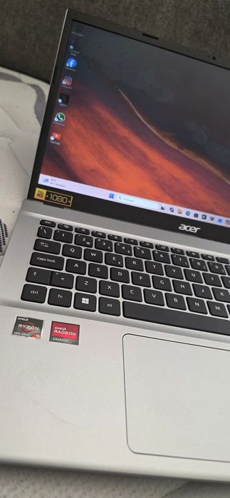 Notebook acer vendo