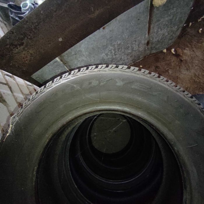 Резина 205/50/17 зіма /літо