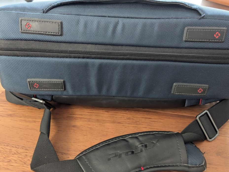 Samsonite Pro DLX-5 Briefcase 15.6''