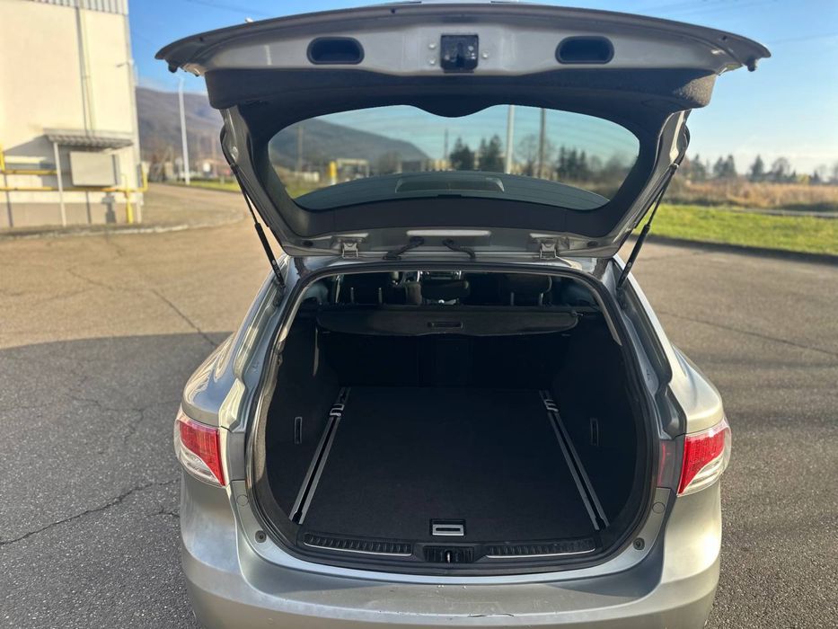 Toyota Avensis 2.2Dizel