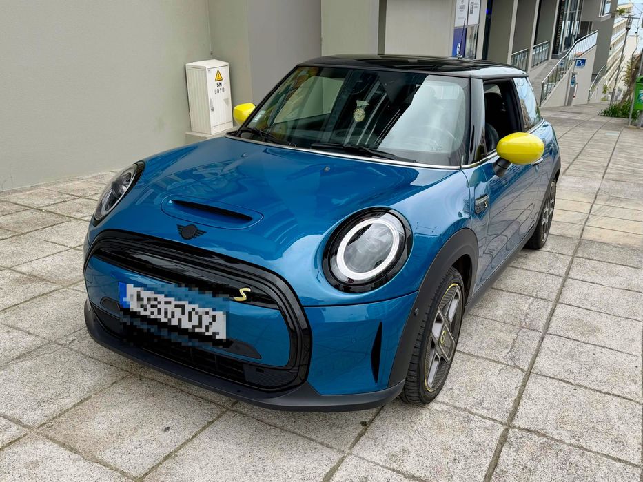 Mini Cooper SE (Elétrico)