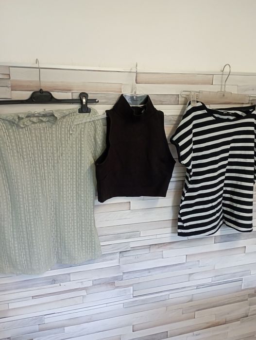 T-shirt damski dwie sztuki plus jedna gratis. Cena za wszystko