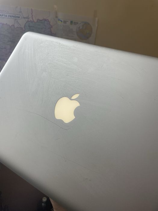 Mac Book pro 13 2011  8 ГБ / 256 SSD