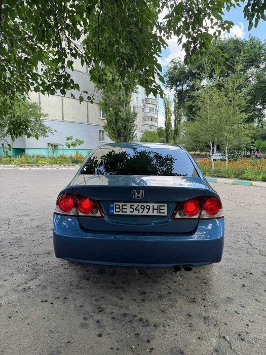 Honda Civic 4d Автомат