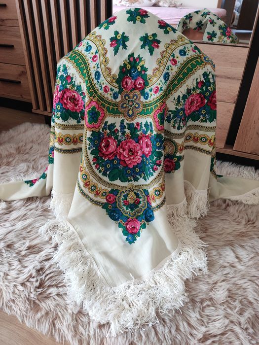 Chusta góralska PRL vintage wełna unikat ecru zpw struga 150/150