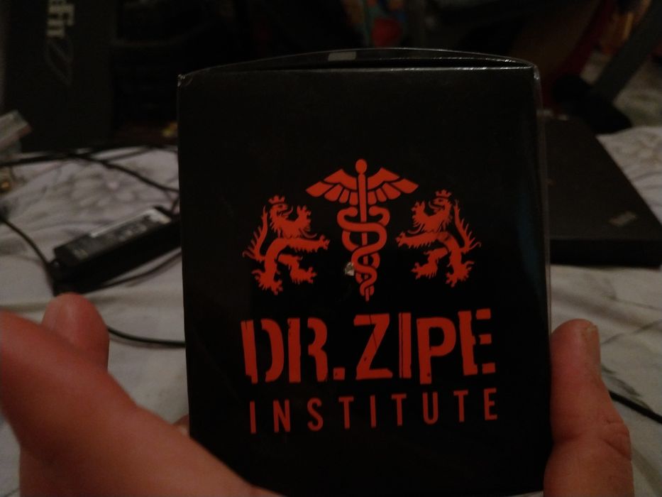 Маска - Очки горно лыжные. Новые  привезли с Америки. DR. ZIPE. В упак