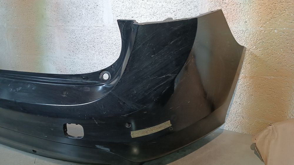 Vendo parachoque de trás Volvo V60 R-Desing ano 2010/17