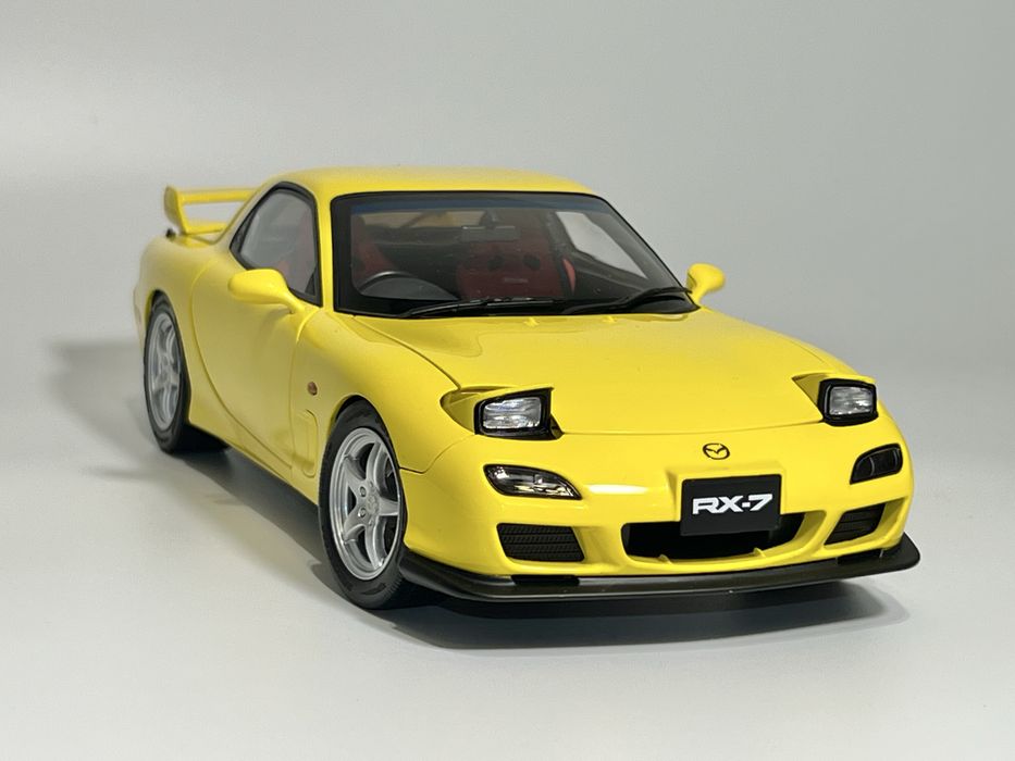 Mazda RX-7 Polar Master 1/18