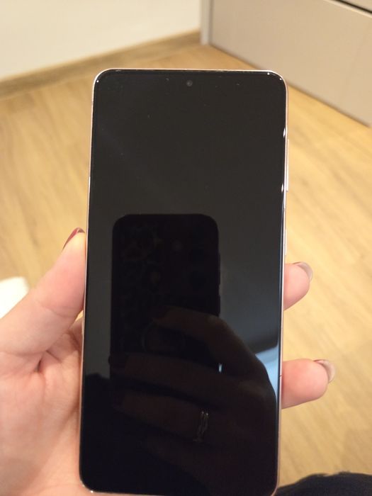 Samsung s21 z etui