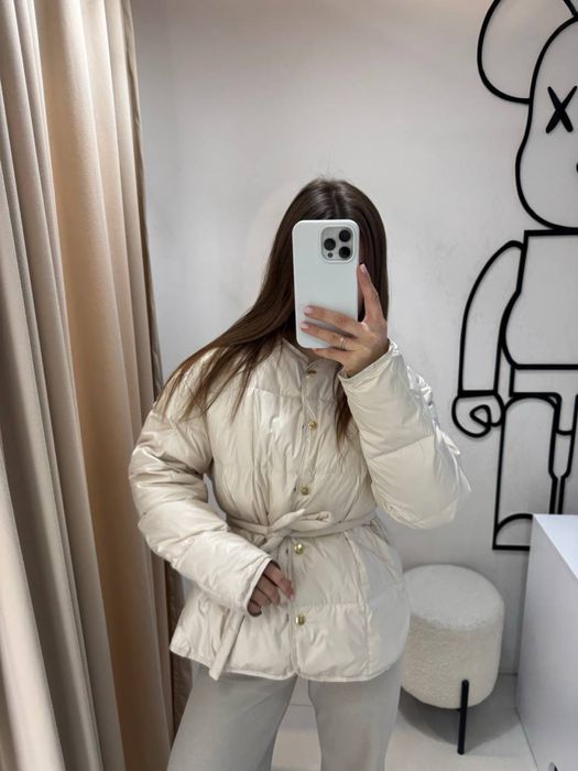 Куртка бежева Moncler S,M з поясом