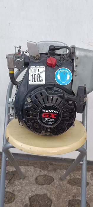 Silnik honda gx100