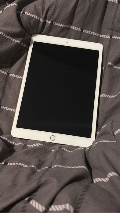 ipad 7th generation 32gb and apple pencil