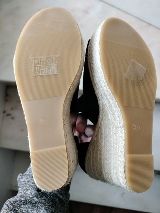 Sandálias de senhora