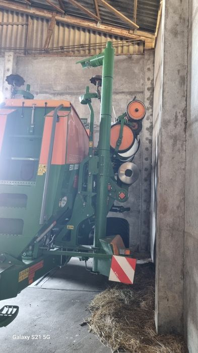 Siewnik do zboża Kukurydzy Słonecznika Buraków Amazone EDX 6000-TC