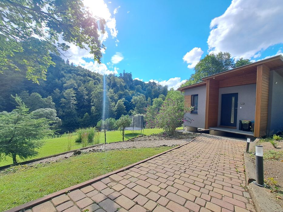 Noclegi Janowice Wielkie Jacuzzi Na Odludziu Wakacje W Lesie