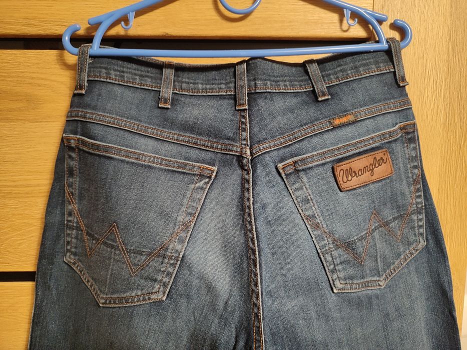 Jeansy Wrangler W31 L34