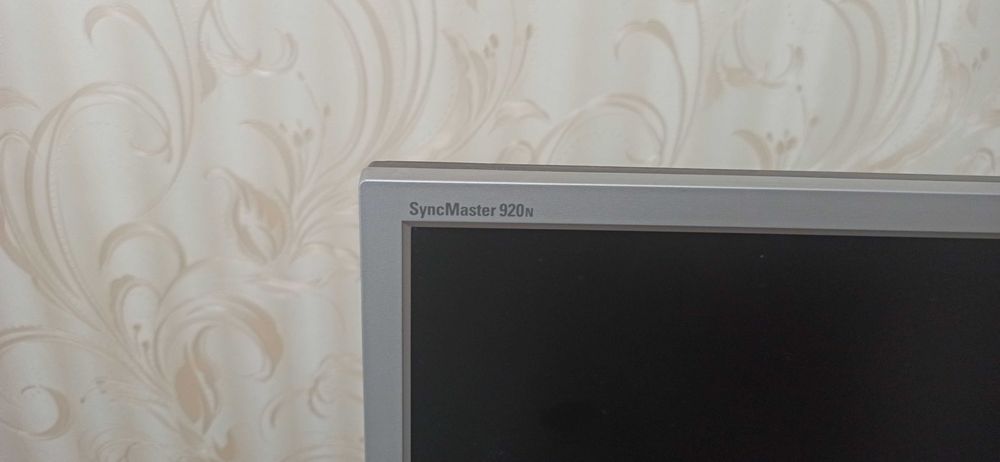 Монітор Samsung SyncMaster 920N