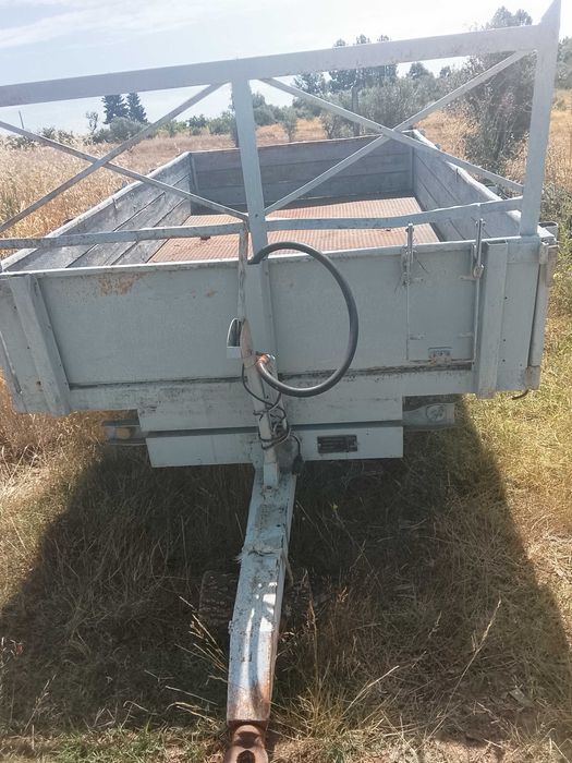 Reboque basculante 5000kg tavares