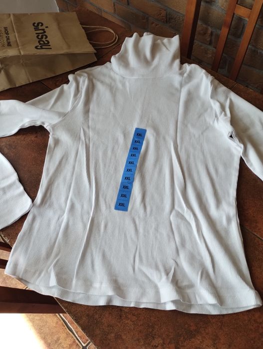 Biały bawełniany golf Sinsay