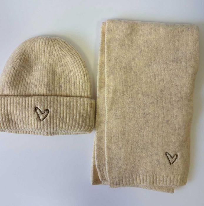 Дитячий комплект (шапка + шарф)