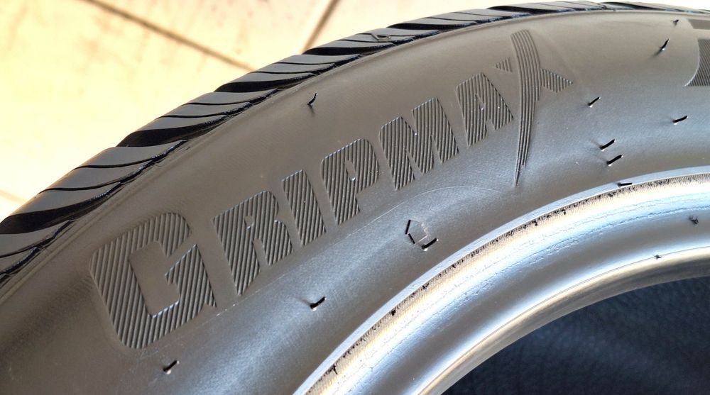 235/45R19 Gripmax Suregrip A/S 99W 2024r C/C/72dB 2 lata gwar. 330zł/s