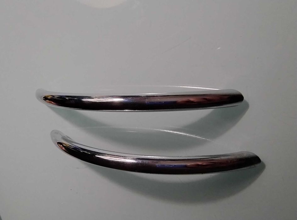 Uchwyt do mebli - IKEA - chrom, rozstaw 12,8 cm. Na sztuki - 32 szt.