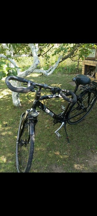 Rower Trekkkingowy "STINGER ST 600"/Shimano  Deore / 27 biegów / 28 cali