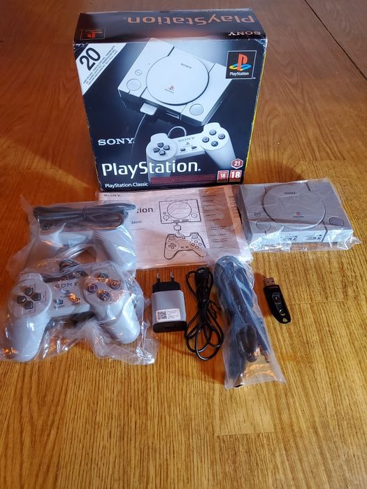 SONY PlayStationクラシック PlayStation Classic – Wikipedia, wolna encyklopedia