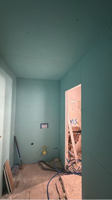 In House Renovations - Remodelações