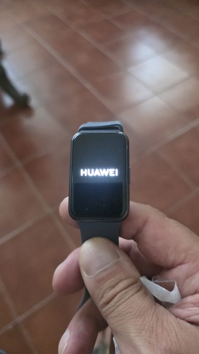 Relógio Inteligente Huawei Watch Fit Tia B09