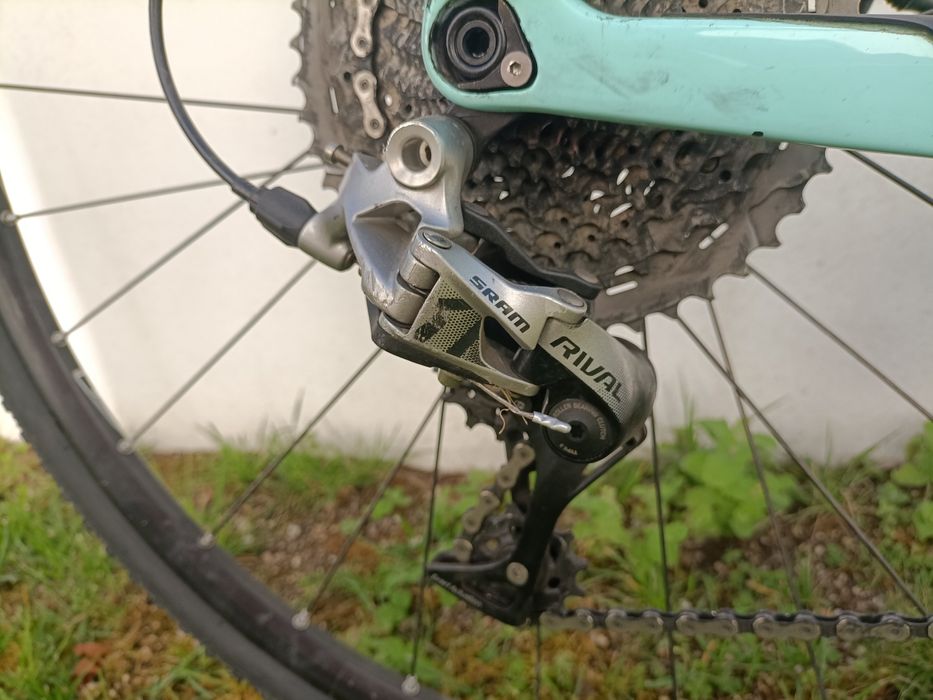 Bicicleta de Gravel Finna Taroko