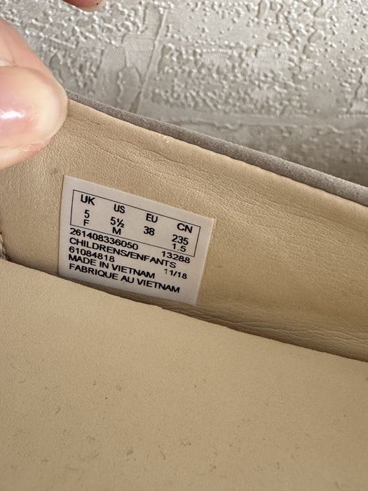 Шкіряні сірі балетки clarks 38 розмір