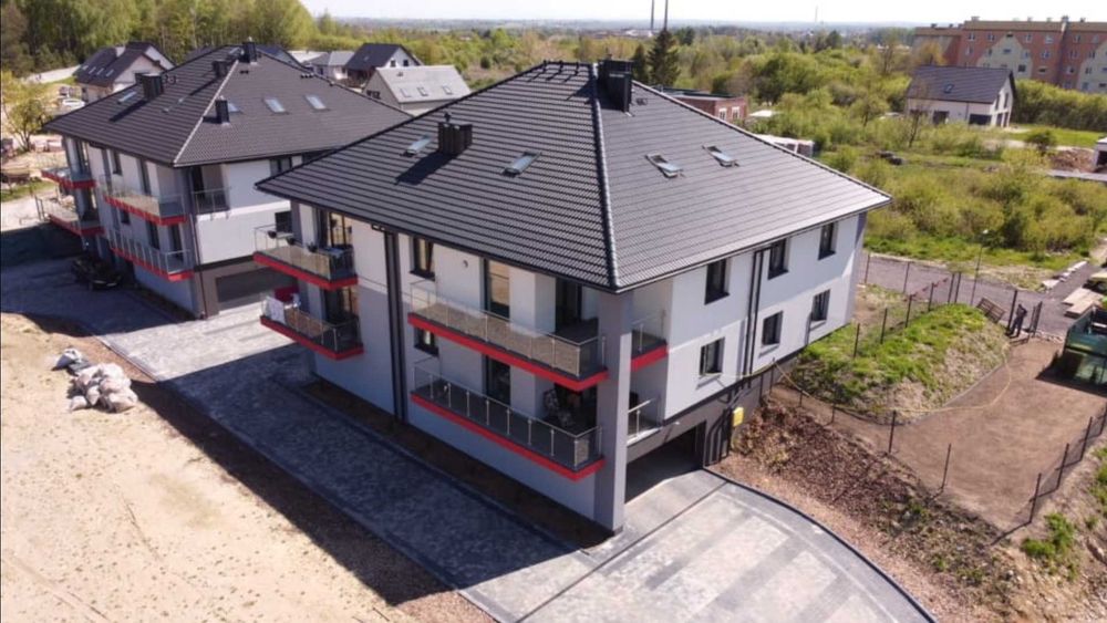 przytulne z ogródkiem i ogrzewanie z centralnej kotłowni