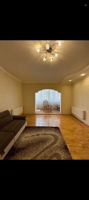 Продаж великогабаритної 3 кімнатної квартири