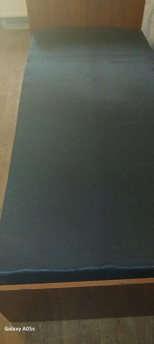 Продам кровать одно спальна