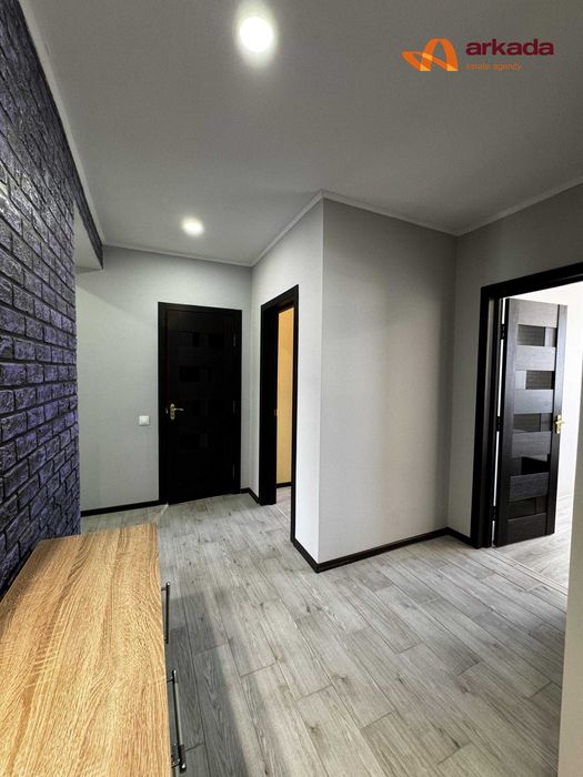 Продаж двокімнатної квартири в центрі