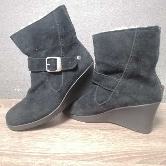 Сапожки женские "UGG" р. 38