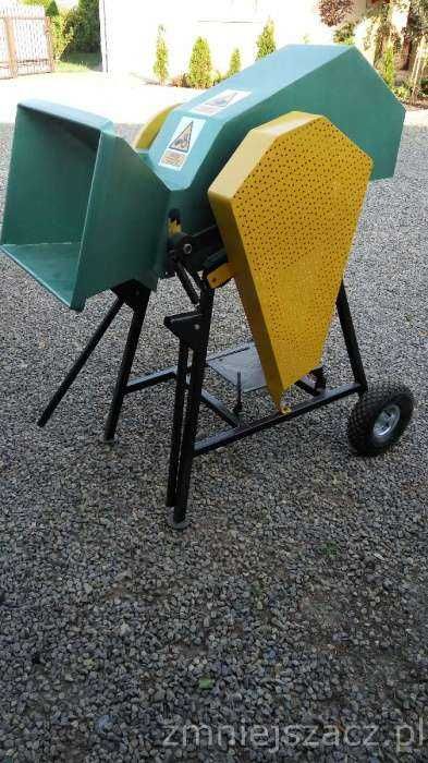 Rębak WOM lub elektryczny do gałęzi/rozdrabniacz