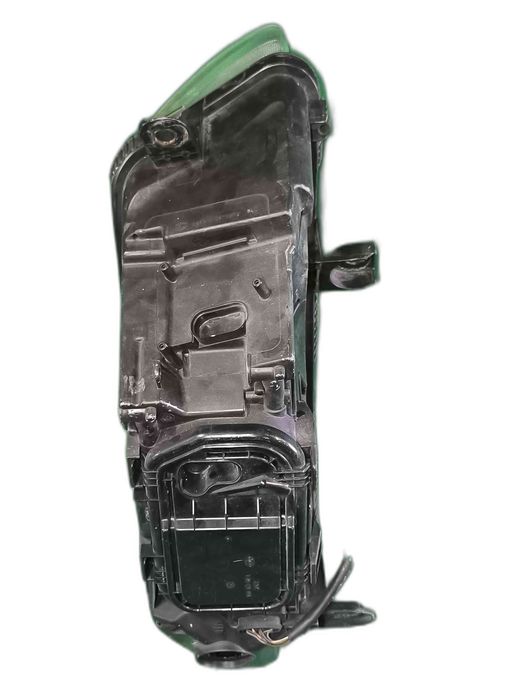 Ótica / Farol Esquerdo AUDI A6 C6 4F0941029AK (OEM)